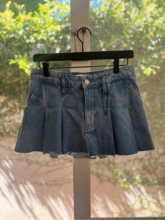 Zara Dresses & Skirts - NWOT Zara Ultra Mini Pleated Denim Mini Skirt
